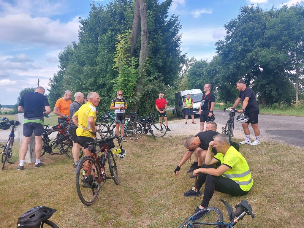 fot. FB/Męska Grupa R&oacute;żańcowa Nazaret