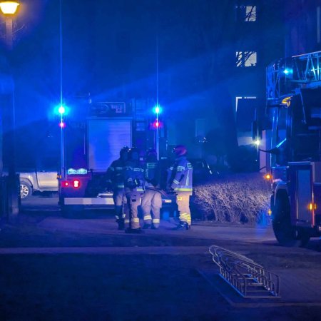 Szybka reakcja strażaków w akcji przy ulicy Powstańców. Co się stało? [ZDJĘCIA]