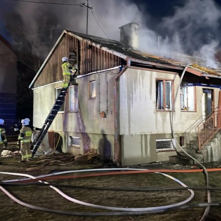 Kolejny pożar w Myszyńcu - interweniowało kilka jednostek straży