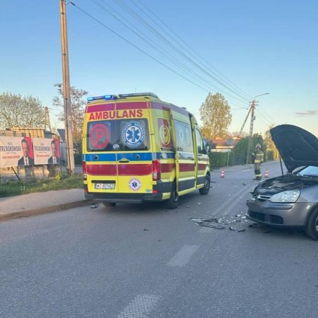 Zderzenie na skrzyżowaniu w Myszyńcu. Kierowca w szpitalu [ZDJĘCIA]