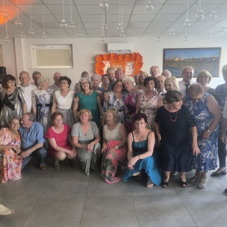 Seniorzy z Ostrołęki i Ostrowi Mazowieckiej razem na parkiecie!