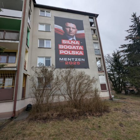 Mentzen rozpoczyna wyborczą ofensywę wielkoformatową w Ostrołęce