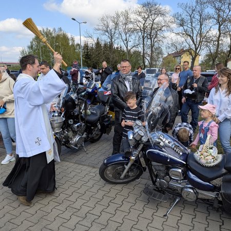 Motoświęconka 2025: Wielkanocna tradycja na czterech i dwóch kołach [WIDEO, ZDJĘCIA]