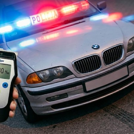 Pijany kierowca BMW zatrzymany przez świadków