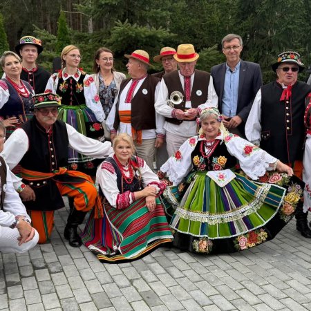 Kurpiowskie pieśni i muzyka w Wachu. Za nami Mazowiecki Przegląd Kapel i Zespołów Ludowych [ZDJĘCIA]