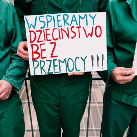 Zakład Karny w Przytułach Starych dołącza do akcji „Dzieciństwo bez Przemocy” [ZDJĘCIA]