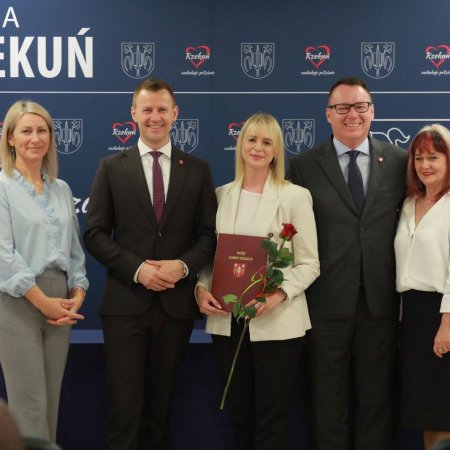 Dzień Edukacji Narodowej w gminie Rzekuń. Nagrody wójta i awanse nauczycieli [ZDJĘCIA]
