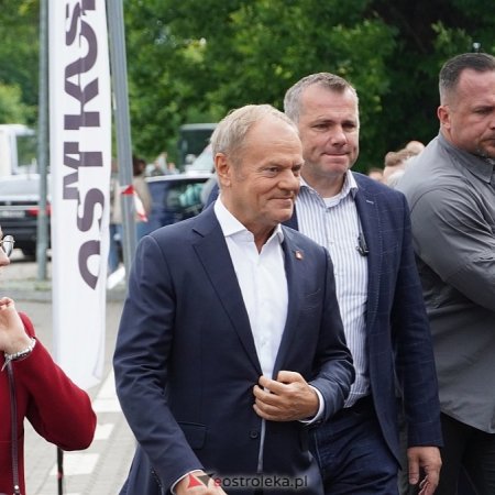 Premier Donald Tusk: Nieletni zabójca miał kask z kamerką. Jego intencją było filmowanie tej akcji