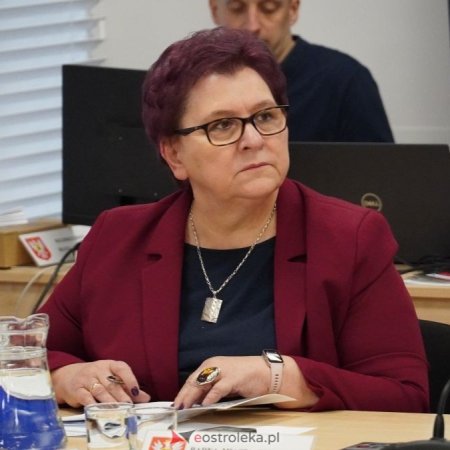 Radna pyta o podstawę prawną zmiany siedzib przedszkoli w Ostrołęce