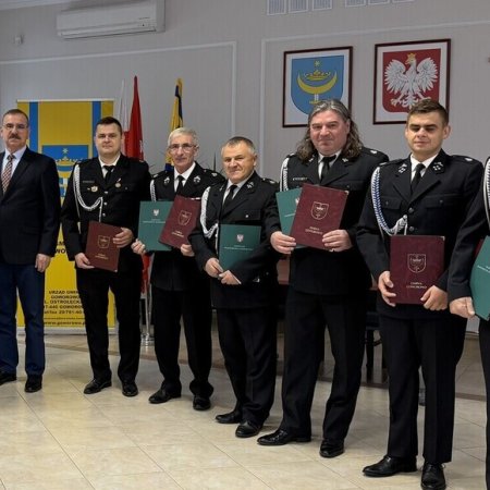 Takie wsparcie naprawdę się przyda! Strażacy z gminy Goworowo odebrali nowy sprzęt