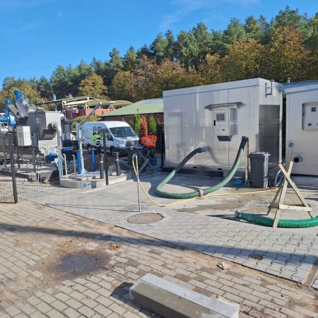 Gmina Lelis kończy dużą inwestycję. Do tego doszedł sprzęt na suszę, awarie i zimę