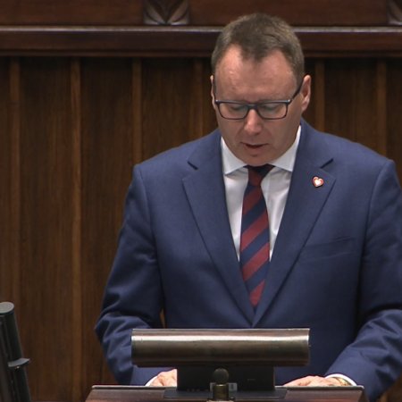 Nowe przepisy o pomocy społecznej? Popielarz: Kończymy z fikcją i chaosem [WIDEO]