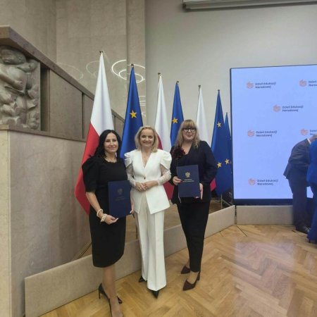 Duży sukces dyrektor poradni w Myszyńcu. Barbara Bączek z nagrodą Minister Edukacji [ZDJĘCIA]