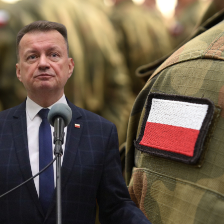 Były szef MON pyta o wojsko w Ostrołęce. "Docierają do mnie sygnały"