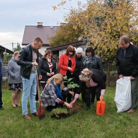 Seniorzy z Laskowca wzięli sprawy w swoje ręce! Efekt robi wrażenie [WIDEO]