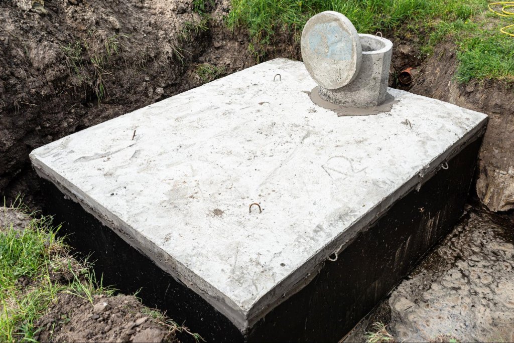 betonowe szambo o pojemności 10 m³