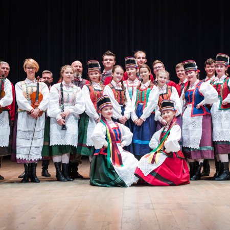 Zespół Pieśni I Tańca "Kurpie" wyróżniony na Ogólnopolskim Konkursie Tańca Ludowego [WIDEO]