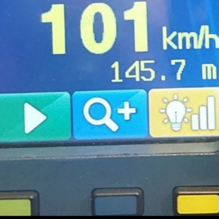 Pędził ponad 100 km/h przez ścisłe centrum miasta!