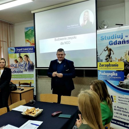 Budowanie zespołu. Kolejna odsłona Społecznej Akademii Umiejętności [ZDJĘCIA]