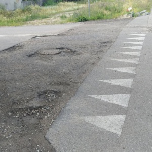 To skrzyżowanie jest do remontu! "Wykonawca zostanie upomniany"
