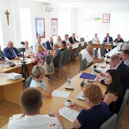 Ograniczenie ruchu ciężarówek w Ostrołęce? Stanowcze "nie" od rady powiatu