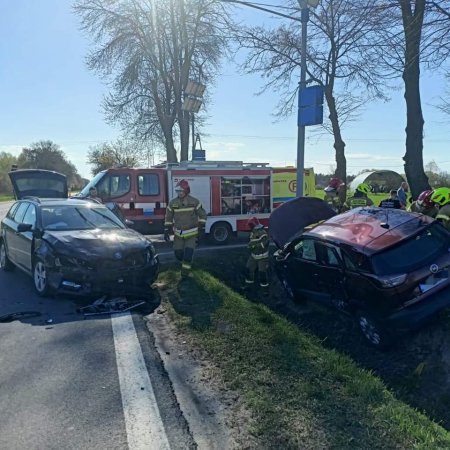 Poważny wypadek na DK-61. Poszkodowane dwie osoby!