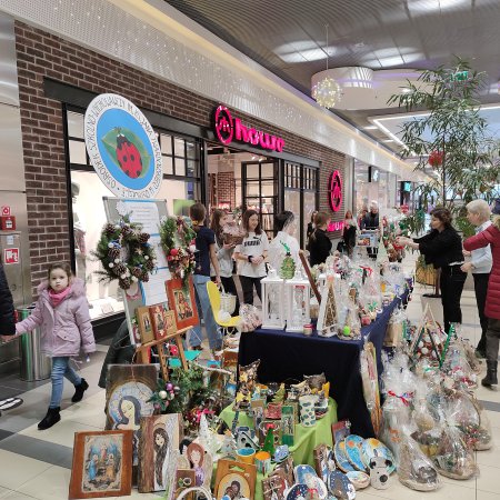 Czuć święta! "Dajmy im radość": wyjątkowy kiermasz bożonarodzeniowy [ZDJĘCIA]