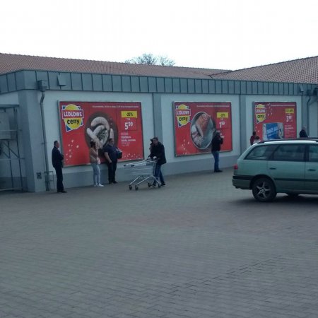 Trwają prace nad programem ograniczania restrykcji wprowadzonych w związku z pandemią koronawirusa