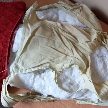 Noclegownia dla bezdomnych dziękuje za dary, ale... "Na litość boską, szmat nie zbieramy"