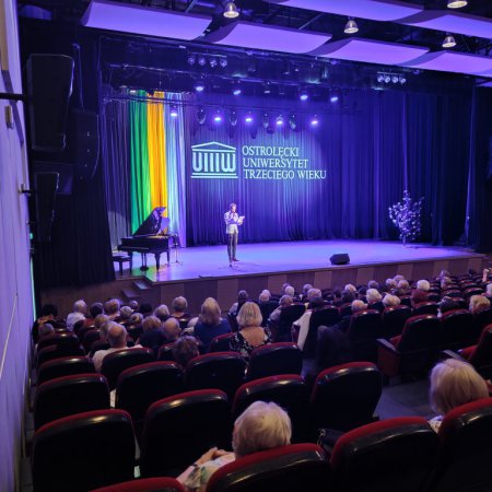 Seniorzy rozpoczną kolejny sezon Ostrołęckiego Uniwersytetu Trzeciego Wieku