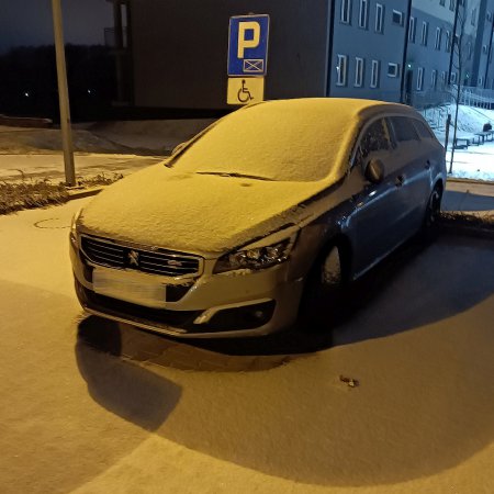 Wracamy do tematu problemów z parkingami na osiedlu OTBS. Co na to władze spółki i miasta?