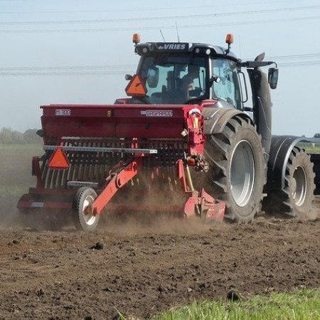 Rusza pomoc dla rolników szczególnie dotkniętych kryzysem COVID-19